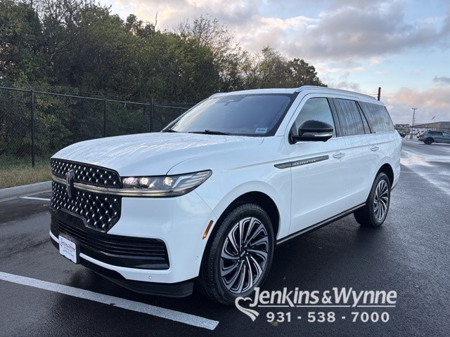 2025 Lincoln Navigator