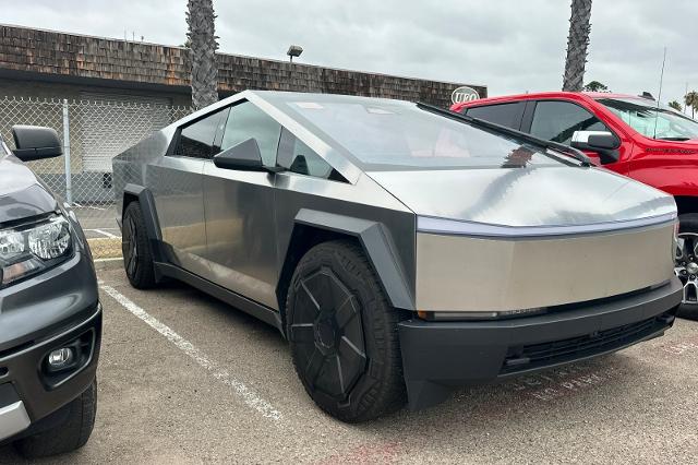 Used 2024 Tesla Cybertruck Cyberbeast with VIN 7G2CEHEE1RA049038 for sale in National City, CA