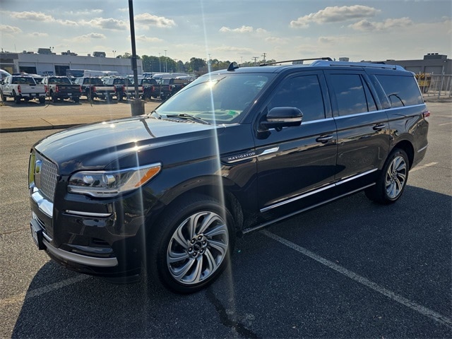 2022 Lincoln Navigator L