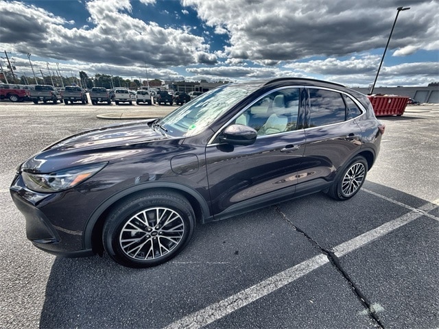 2023 Ford Escape