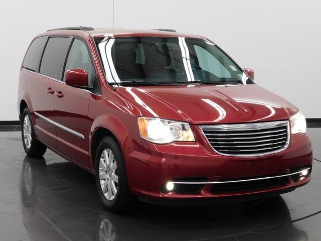 2016 Chrysler Town & Country
