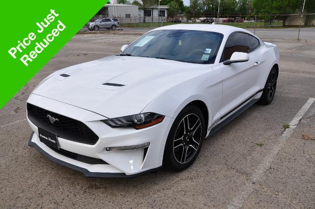 2022 Ford Mustang EcoBoost Premium
