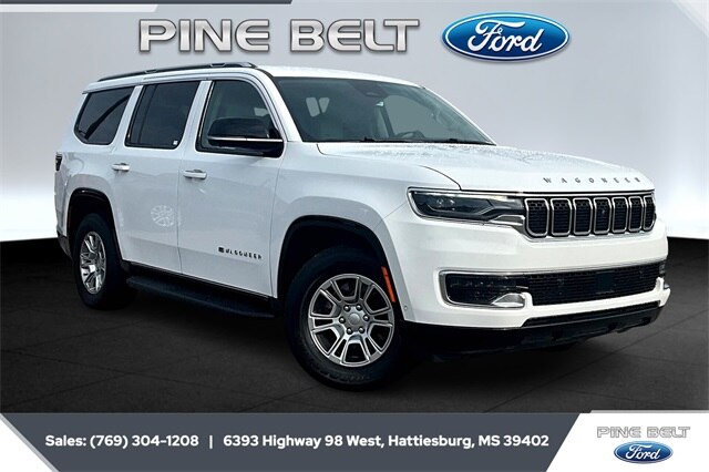 2023 Jeep Wagoneer Base