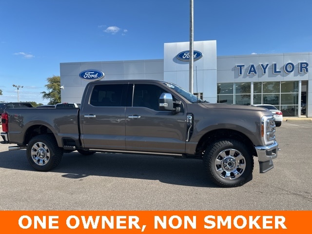 2023 Ford Super Duty F-250 Lariat
