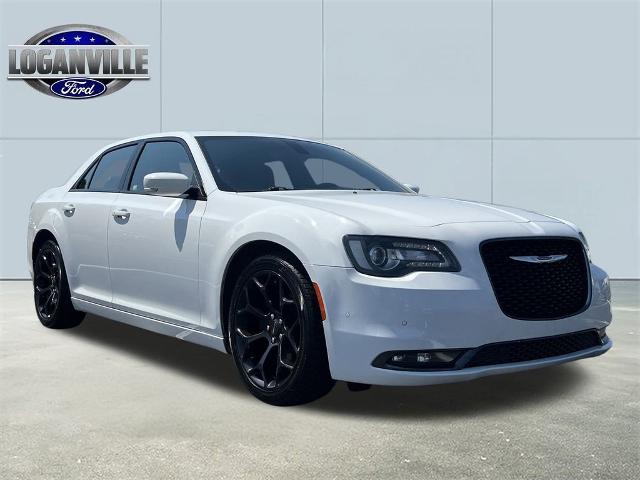 2020 Chrysler 300