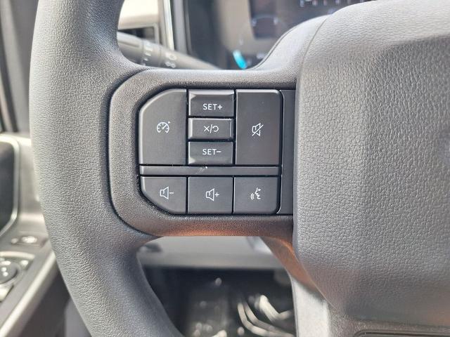 New 2026 Oxford White Ford F-250® XLT image 24