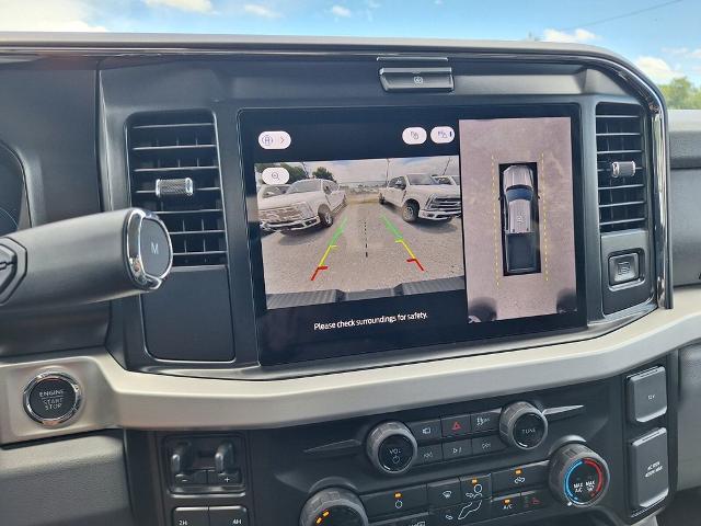 New 2026 Oxford White Ford F-250® XLT image 25