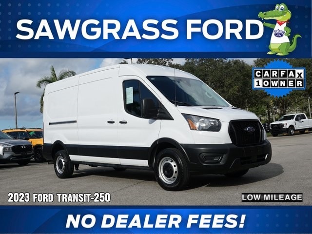 2023 Ford Transit Cargo Van