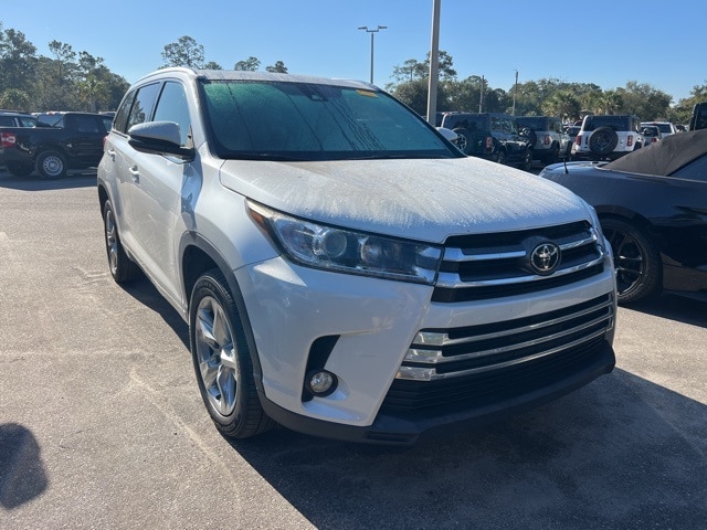 2017 Toyota Highlander