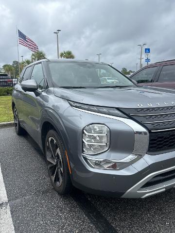 2023 Mitsubishi Outlander