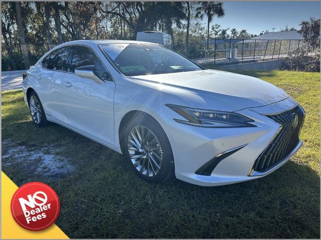 2022 Lexus ES