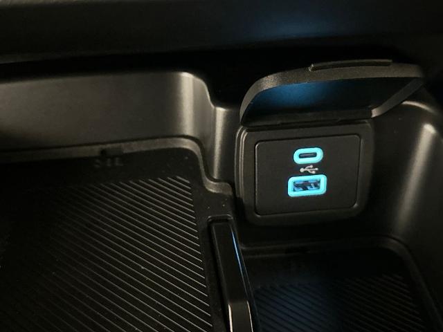 New 2025 Azure Gray Metallic Tri-Coat Ford Badlands® image 37