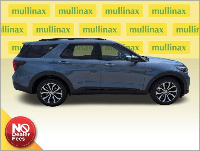 New 2026 Vapor Blue Metallic Ford ST-Line image 2