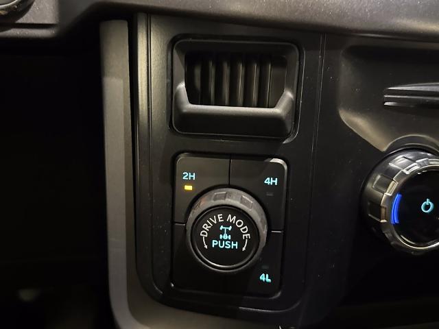 New 2026 Agate Black Metallic Ford XLT image 33