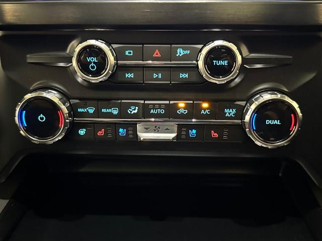 New 2026 Agate Black Metallic Ford F-250® Lariat® image 37