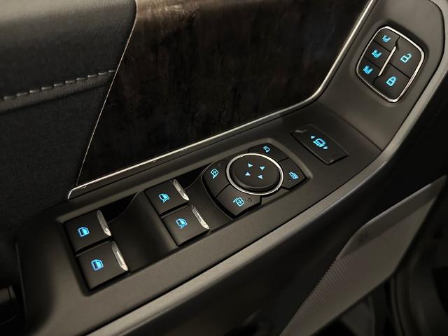 New 2026 Agate Black Metallic Ford F-250® Lariat® image 39