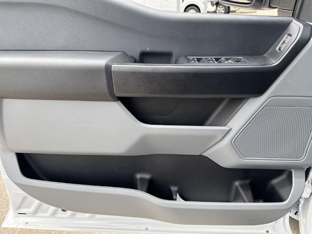 New 2025 Oxford White Ford F-350® XL image 20