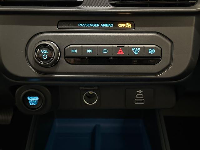 New 2026 Shadow Black Ford XLT image 29