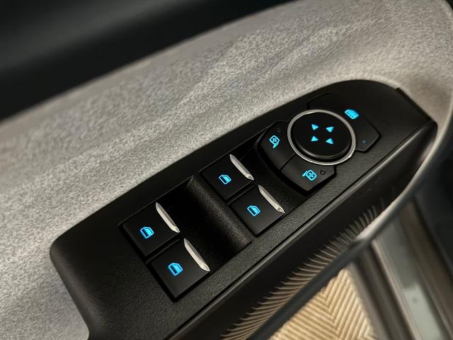 New 2026 Carbonized Gray Metallic Ford XLT image 24