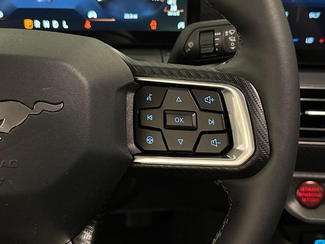 New 2026 Oxford White Ford EcoBoost® Fastback image 33
