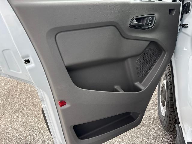 New 2026 Oxford White Ford Cargo Van image 16