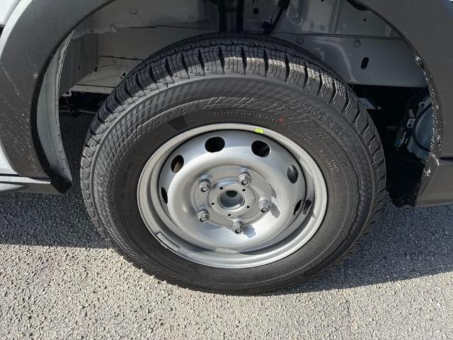New 2026 Oxford White Ford Cargo Van image 9