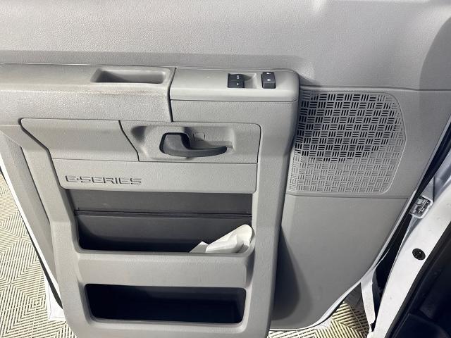 New 2026 Oxford White Ford E-350 SRW image 23