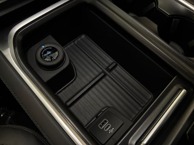 New 2026 Agate Black Metallic Ford MAX Active image 33