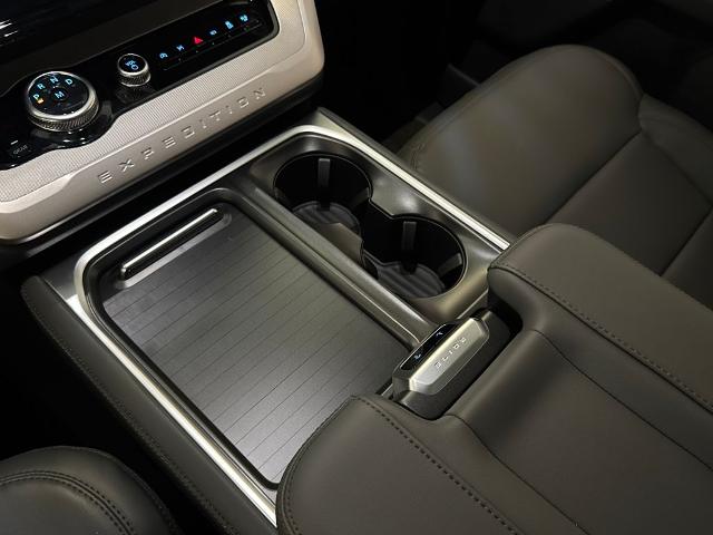 New 2026 Agate Black Metallic Ford MAX Active image 35