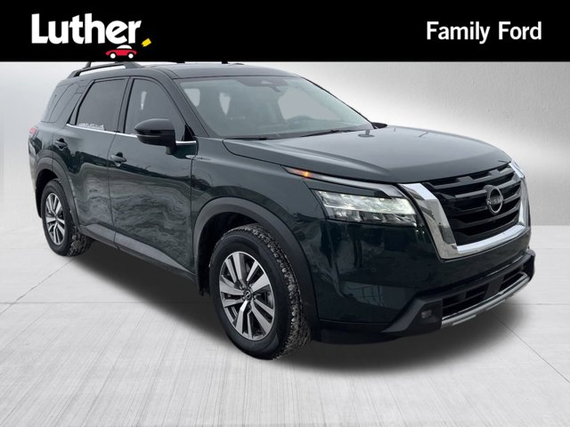 2022 Nissan Pathfinder