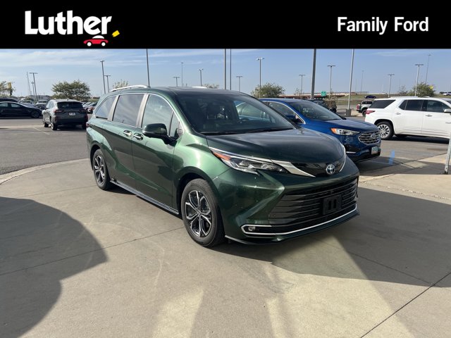 2025 Toyota Sienna