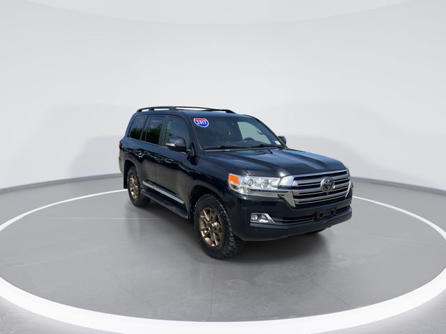 2017 Toyota Land Cruiser Base