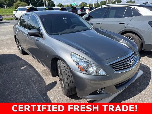 2015 Infiniti Q40