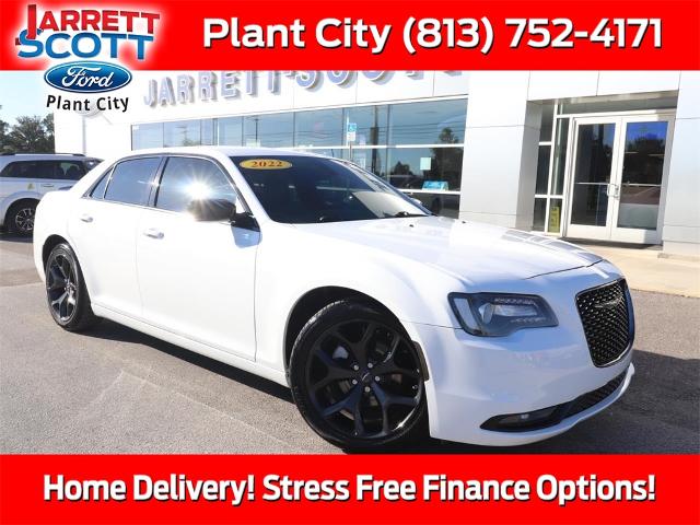 2022 Chrysler 300