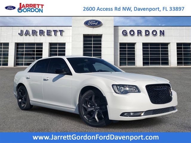 2022 Chrysler 300