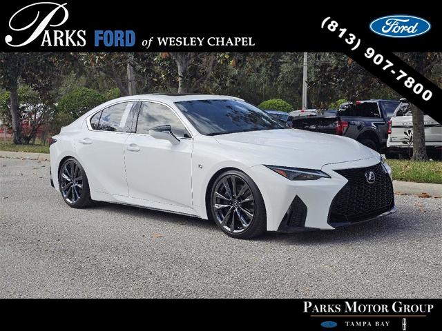 2022 Lexus IS