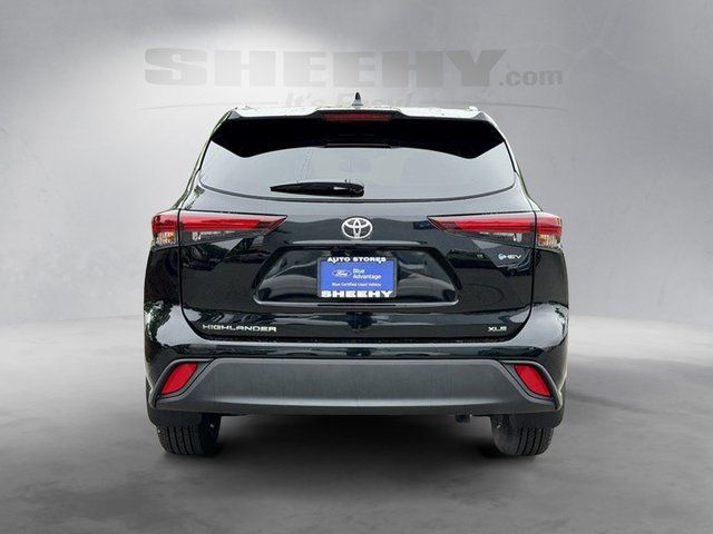 Used 2026 Midnight Black Metallic Toyota  image 14