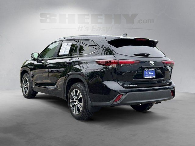 Used 2026 Midnight Black Metallic Toyota  image 15