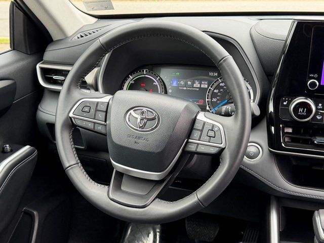 Used 2026 Midnight Black Metallic Toyota  image 19