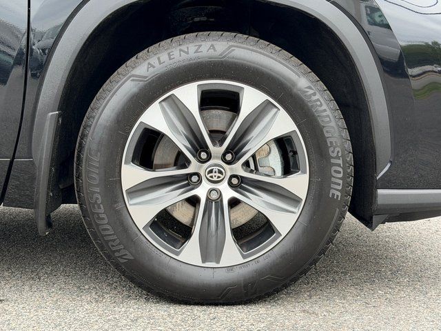 Used 2026 Midnight Black Metallic Toyota  image 29