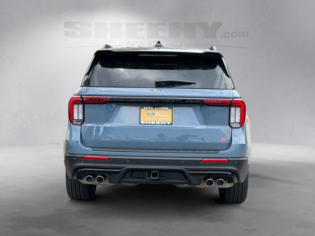 Used 2025 Vapor Blue Ford  image 15