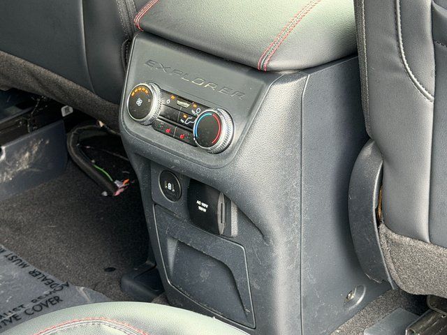 Used 2025 Vapor Blue Ford  image 34