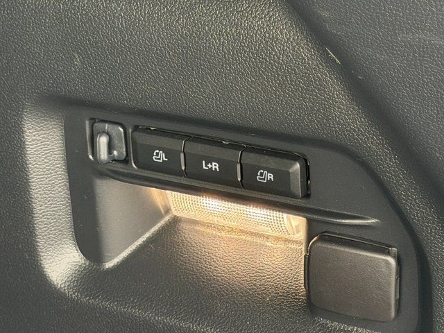 Used 2025 Vapor Blue Ford  image 37