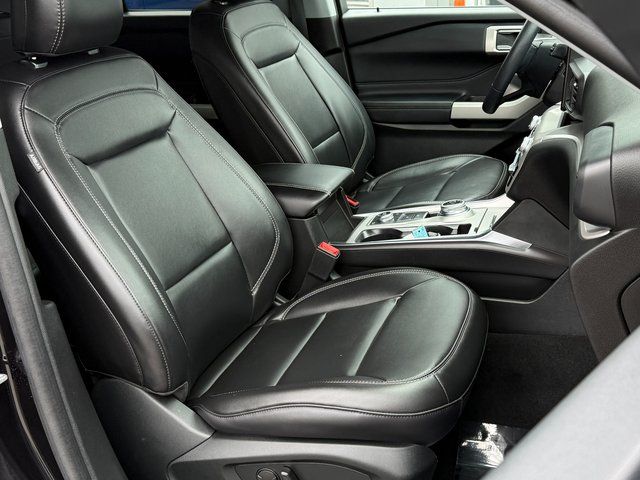 Certified Used 2024 Agate Black Metallic Ford  image 35