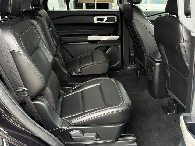 Certified Used 2024 Agate Black Metallic Ford  image 36