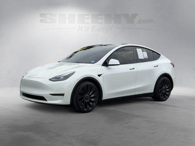 Used 2022 Pearl White Multi Tesla  image 16
