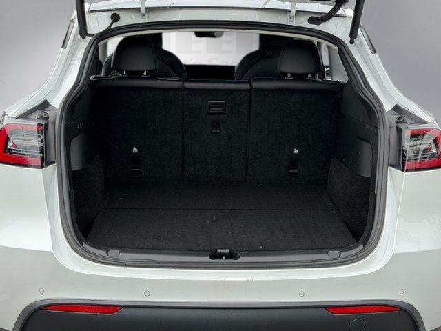 Used 2022 Pearl White Multi Tesla  image 21