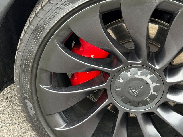 Used 2022 Pearl White Multi Tesla  image 24