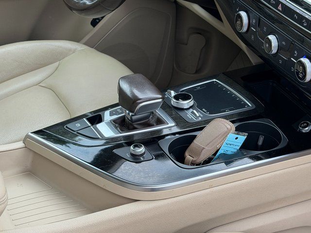 Used 2019 Carrara White Audi  image 34
