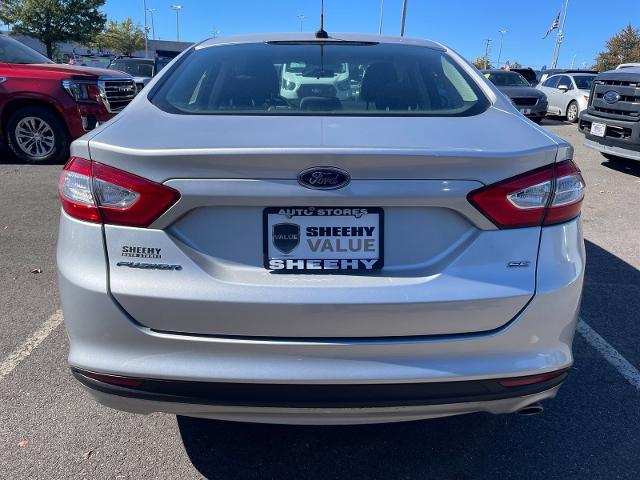 Used 2016 Ingot Silver Ford  image 3